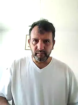 RogueTraveler online show from January 22, 2025, 4:02 pm