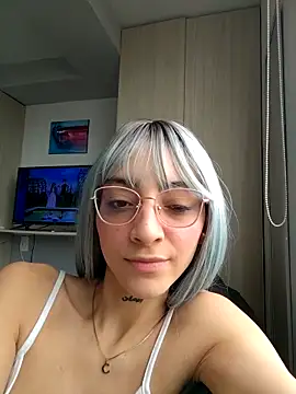 Dani pegin online show from October 12, 2025, 3:00 pm