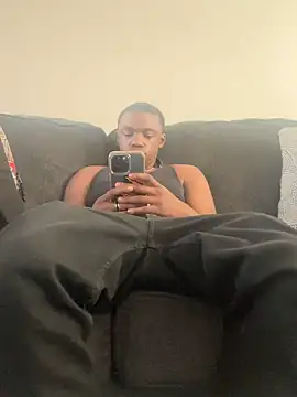 TransboyJay online show from November 3, 2025, 10:10 pm