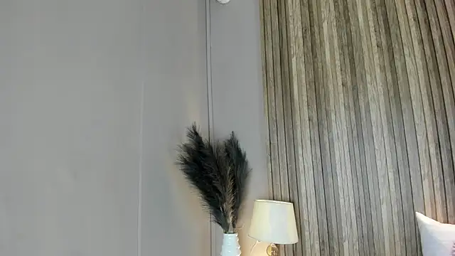 HannaPaola online show from February 23, 2026, 10:29 pm