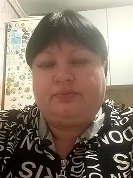 Snapshot of Marina376 chatting on January 4, 2025, 9:09 pm Marina376 online show from January 4, 2025, 9:09 pm