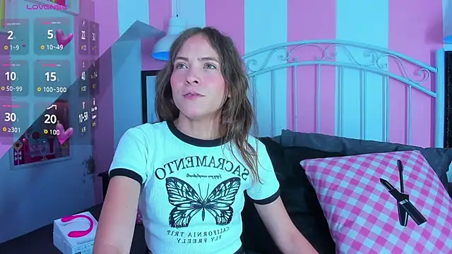 Snapshot of Liah_Grey8 chatting on January 9, 2025, 9:37 pm Liah Grey8 online show from January 9, 2025, 9:37 pm