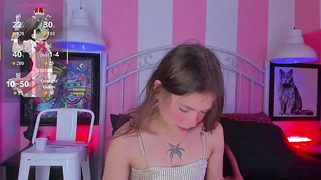 Snapshot of Liah_Grey8 chatting on November 27, 2025, 8:33 pm Liah Grey8 online show from November 27, 2025, 8:33 pm