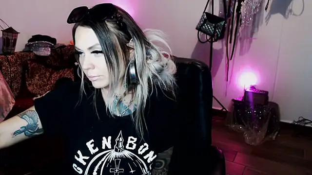 Snapshot of Ryder_D_Bauchery chatting on March 18, 2025, 11:20 pm Ryder D Bauchery online show from March 18, 2025, 11:20 pm