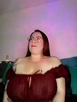 soofy   online show from November 2, 2025, 2:30 pm