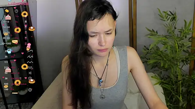 Emily Strikeee online show from September 14, 2025, 9:52 am