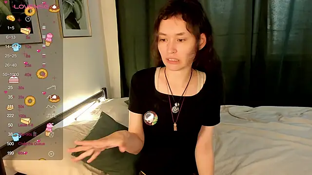 Emily Strikeee online show from September 21, 2025, 10:17 am