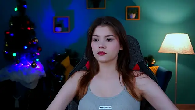 EvaThopson online show from January 15, 2025, 12:04 pm