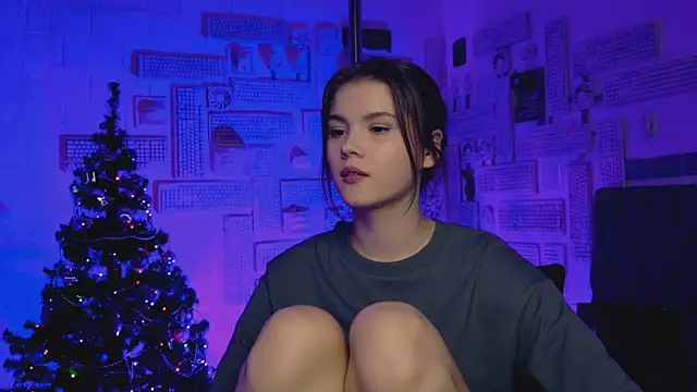 EvaThopson online show from January 19, 2025, 3:21 pm