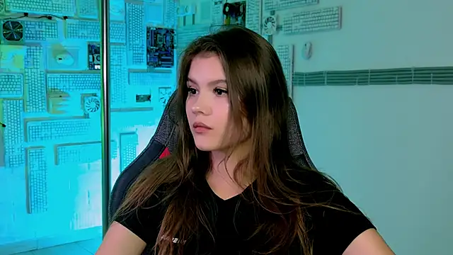 EvaThopson online show from September 26, 2025, 12:09 pm