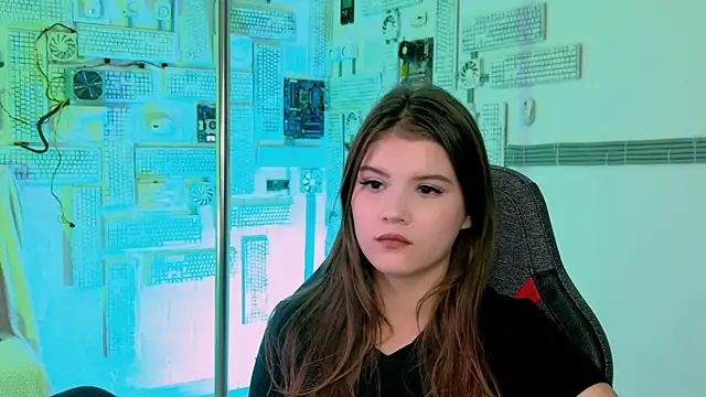 EvaThopson online show from September 27, 2025, 8:08 am