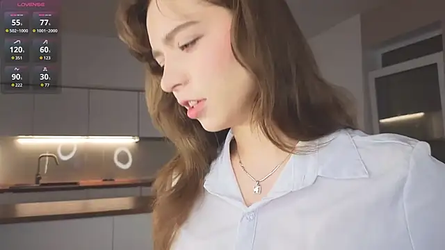 KellyAdderiy online show from February 6, 2026, 3:11 am