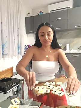 JoAnneSweet online show from September 26, 2025, 4:33 pm