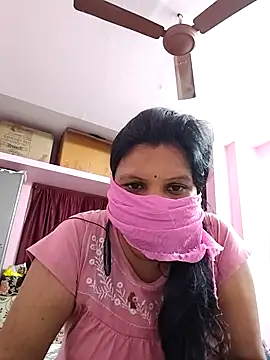 Snapshot of Lilly-queen chatting on January 23, 2025, 6:45 pm Lilly-queen online show from January 23, 2025, 6:45 pm