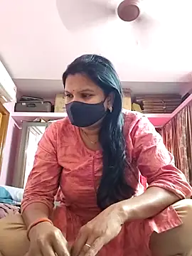 Snapshot of Lilly-queen chatting on March 18, 2025, 11:08 am Lilly-queen online show from March 18, 2025, 11:08 am