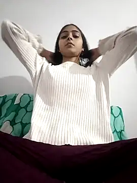 Snapshot of pikubaby chatting on January 13, 2026, 7:52 pm pikubaby online show from January 13, 2026, 7:52 pm