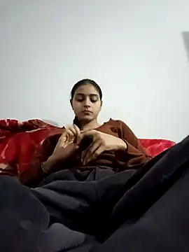 Snapshot of pikubaby chatting on February 7, 2026, 7:28 pm pikubaby online show from February 7, 2026, 7:28 pm