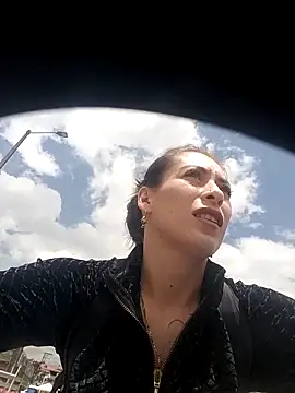 Snapshot of Tefannyy_ chatting on February 20, 2025, 4:14 pm Tefannyy online show from February 20, 2025, 4:14 pm