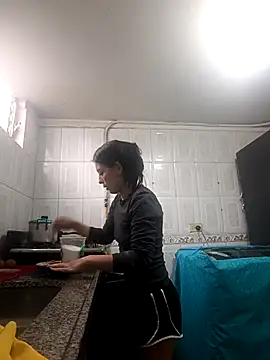 Snapshot of Tefannyy_ chatting on March 4, 2025, 7:01 pm Tefannyy online show from March 4, 2025, 7:01 pm