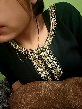 Snapshot of EACH_555 chatting on December 21, 2025, 8:21 am EACH 555 online show from December 21, 2025, 8:21 am