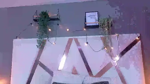 ChanelAdamss  online show from October 28, 2025, 3:21 am