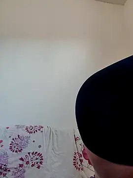 Snapshot of leeya_lee chatting on February 21, 2025, 2:06 pm leeya lee online show from February 21, 2025, 2:06 pm