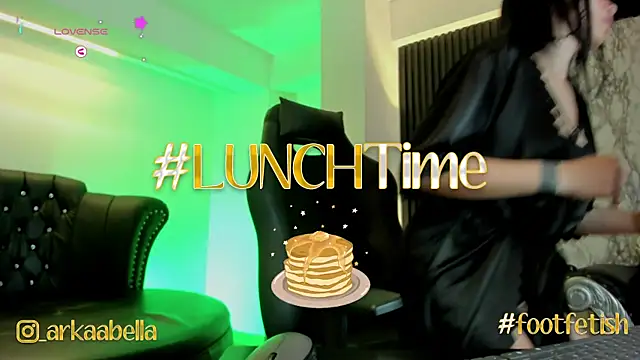 ArkaBella online show from March 8, 2025, 8:46 pm