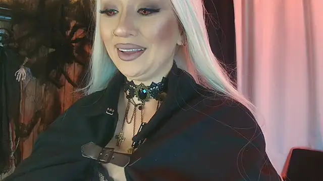 ArkaBella online show from October 31, 2025, 2:07 pm