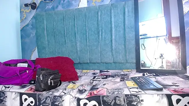 Snapshot of engel_devil chatting on November 23, 2025, 2:28 pm engel devil online show from November 23, 2025, 2:28 pm