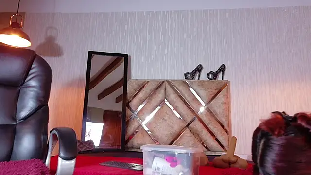 Snapshot of engel_devil chatting on February 5, 2026, 11:15 am engel devil online show from February 5, 2026, 11:15 am