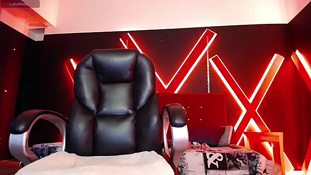 Snapshot of engel_devil chatting on February 22, 2026, 12:36 pm engel devil online show from February 22, 2026, 12:36 pm