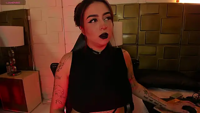 AnnikaMerliahh  online show from March 5, 2025, 12:00 pm