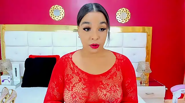 EileenBenzon online show from December 3, 2024, 7:22 pm