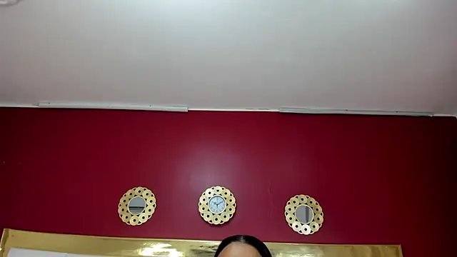 EileenBenzon online show from January 28, 2025, 12:26 am