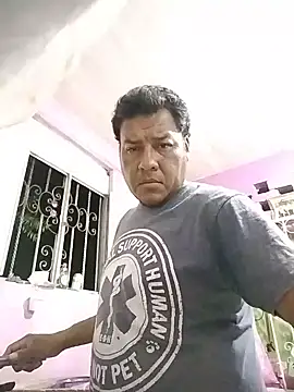 Snapshot of marcuszza22 chatting on January 30, 2025, 1:33 am marcuszza22 online show from January 30, 2025, 1:33 am