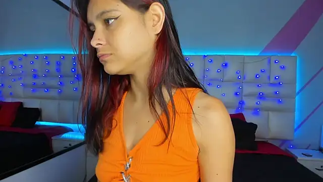 Snapshot of Salome_rouse1 chatting on October 20, 2025, 8:20 pm Salome rouse1 online show from October 20, 2025, 8:20 pm