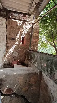 sweet outdoor charm online show from April 5, 2026, 2:36 pm