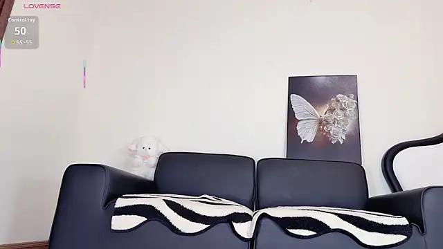 Snapshot of Lucky-susuBB chatting on December 5, 2025, 12:25 pm Lucky-susuBB online show from December 5, 2025, 12:25 pm