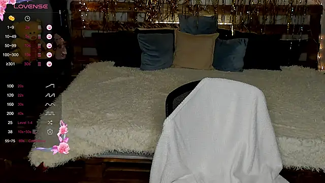 SweetyDeviliya online show from February 6, 2025, 12:26 pm