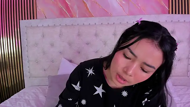 Rousse blue online show from December 4, 2025, 3:27 am