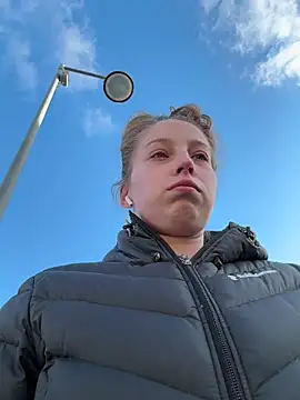 Hr Frk Olsen online show from February 18, 2026, 8:21 am