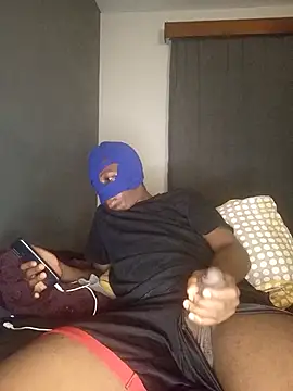 Snapshot of Mischevous_T69 chatting on March 20, 2025, 7:14 pm Mischevous T69 online show from March 20, 2025, 7:14 pm