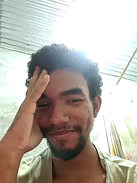 Snapshot of Reynold2608 chatting on February 16, 2026, 7:43 pm Reynold2608 online show from February 16, 2026, 7:43 pm