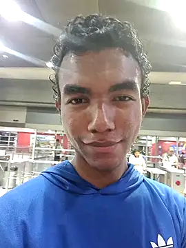 Snapshot of Reynold2608 chatting on March 6, 2026, 11:56 pm Reynold2608 online show from March 6, 2026, 11:56 pm