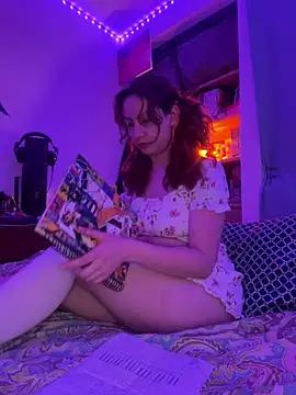 Snapshot of Nina-Chick777 chatting on April 19, 2026, 8:02 am Nina-Chick777 online show from April 19, 2026, 8:02 am
