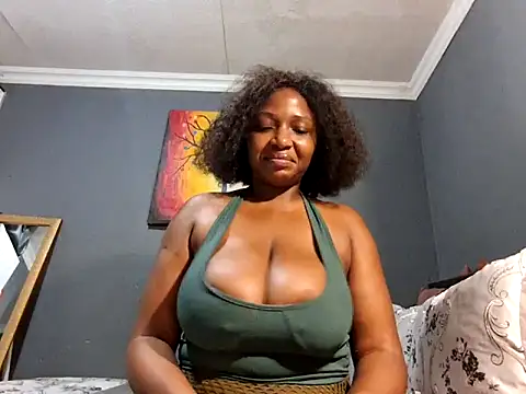 EbonyRose9 online show from November 28, 2025, 7:11 am