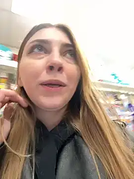 Sunny   Bunny online show from December 22, 2025, 12:35 pm