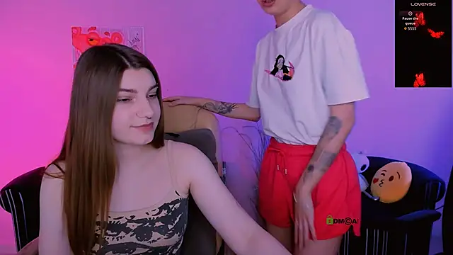 Snapshot of pure_radiance1 chatting on November 17, 2025, 9:48 am pure radiance1 online show from November 17, 2025, 9:48 am