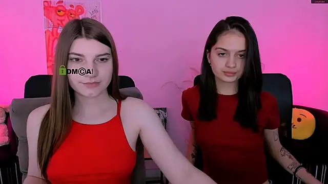 Snapshot of pure_radiance1 chatting on November 22, 2025, 10:47 am pure radiance1 online show from November 22, 2025, 10:47 am