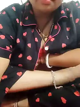 Snapshot of Priya_2222 chatting on January 3, 2025, 6:03 pm Priya 2222 online show from January 3, 2025, 6:03 pm